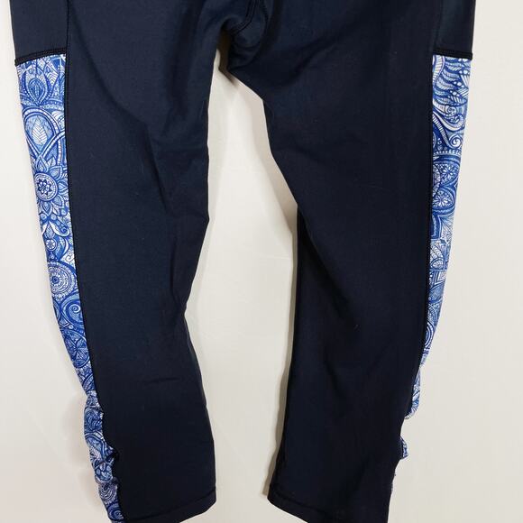 Calia By Carrie Underwood Ocean Inked Printed Crop Leggings Navy Blue Small S - Picture 7 of 9